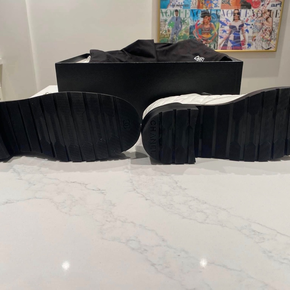 Chanel Shiny Calfskin Boots - Picture 4 of 10